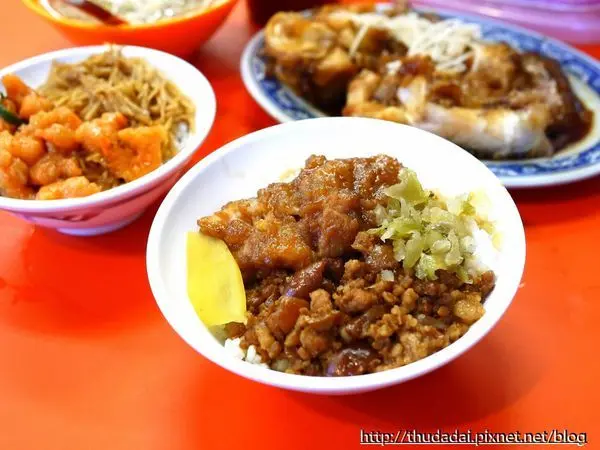 [雙拼食記] 雲林北港－阿敏蟳羹豬腳~與阿不倒比一下排骨尾飯