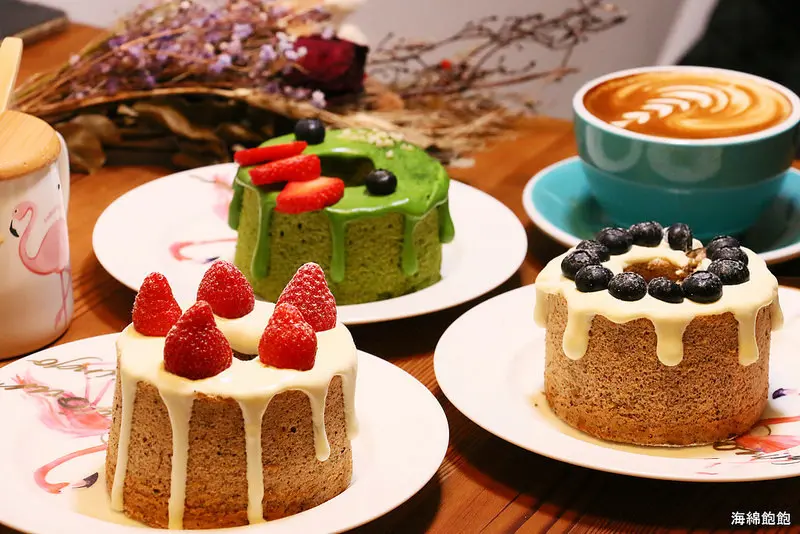 台北不限時咖啡廳『Hera Cafe』IG網美下午茶，草莓/抹茶/藍莓戚風蛋糕，手工甜點，拉花拿鐵，提供免費WIFI，完整菜單價位(捷運中山站)