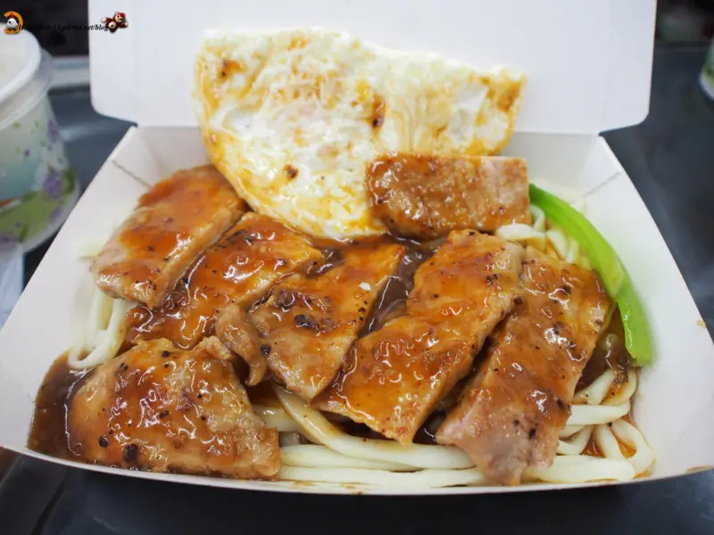 台南東區 牛屋平價牛排 豬排80元牛排100元