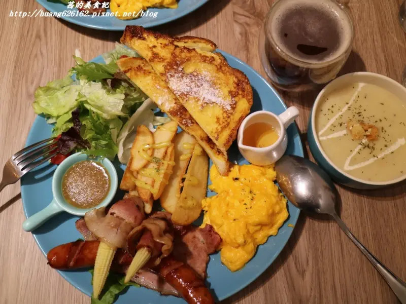 【台北大安區】東區早午餐『Wb House威布好食』燉飯/義大利麵/炸物/飲料/不限用餐時間/不收服務費/捷運忠孝復興站