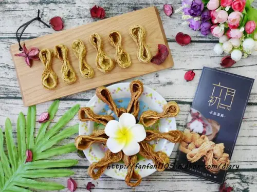 【伴手禮推薦】六月初一 ８結蛋捲 蛋奶素 送禮送８結，讓您８８８８發發發發過好節！