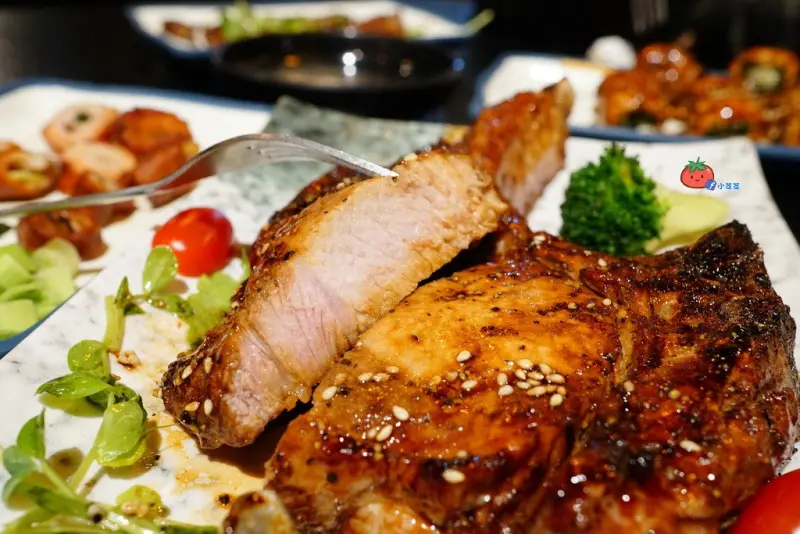 【三重串燒吃到飽】30年經驗老師傅烤給你吃~六葉燒烤吃到飽餐廳 小鳥胃有單點平價牛排可以選擇唷!