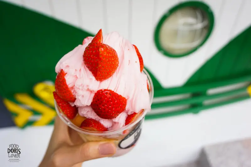 《食記》台北士林【円点号】日本地鐵主題風X在電車中吃雪花冰X劍潭捷運站