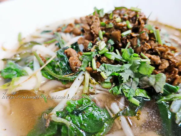 菩園素食麵店 / 愛麵族的素食饗堂              