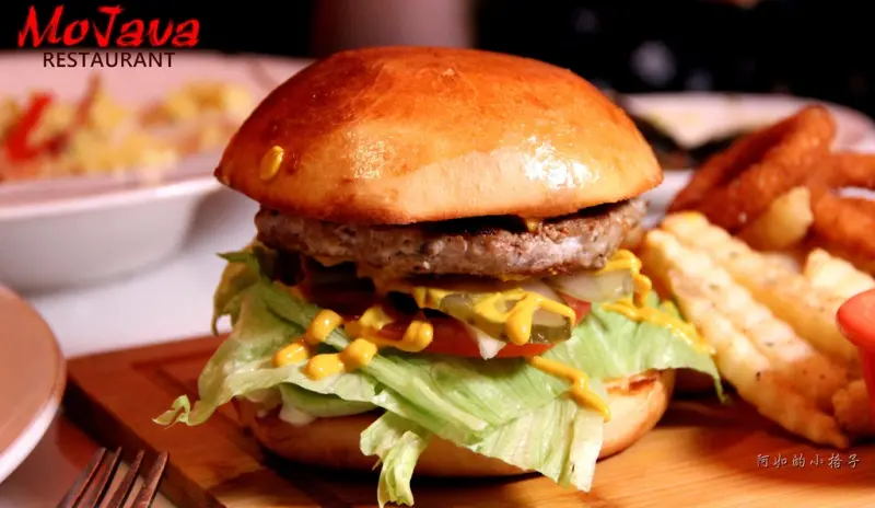 高雄苓雅區義大利麵在地老字號歡樂聚餐好選擇~MoJava異國料理餐廳