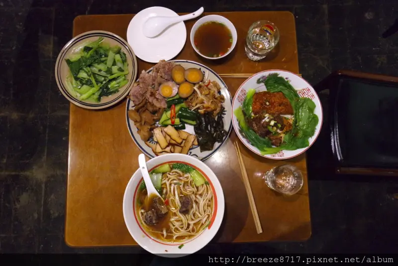 時寓｜美味牛肉麵 × 家常好菜【台北】