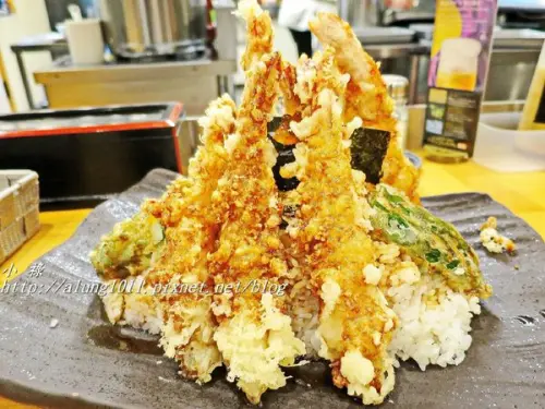 河口湖車站周邊美食 / いだ天 / 富士天婦羅餐廳 / 富士山天丼大器上菜!!              