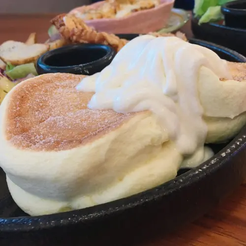 貳Hood.cafe 舒芙蕾厚鬆餅激推  中和早午餐 捷運板南線  中永和早午餐