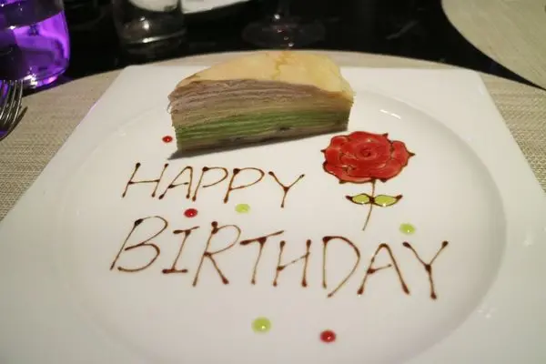 高雄左營區=<食>H2O水京棧國際酒店 Ripple 西餐廳~BUFFET比主餐還厲害＊慶生餐廳＊高雄浪漫餐廳＊近捷運站＊方便停車=