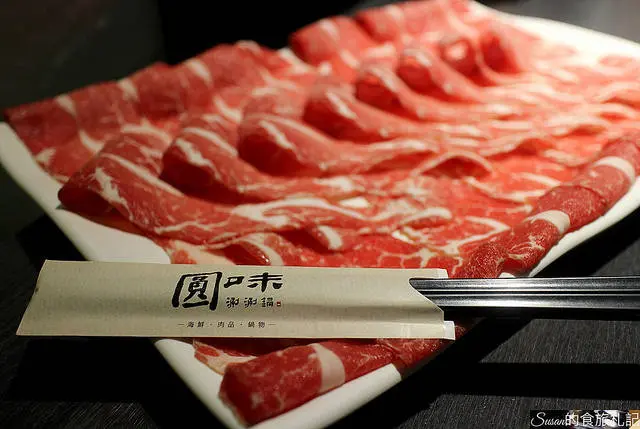 新莊美食|圓味涮涮鍋想吃肉想吃現撈海鮮任君挑選 新莊體育館週邊 新莊火鍋