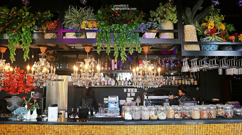 台北｜信義慢食 × Thaï.J-ATT，城市旅行，讓環境與空間釋放更多綺麗幻想，投身在意想不到的浪漫裡