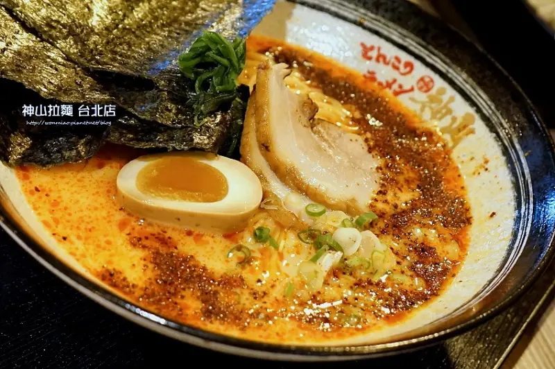 行天宮拉麵 ✿ 神山拉麵 台北店 ✿ 日本大阪拉麵來台 / 神山辛辣拉麵 / 特盛豚骨醬油拉麵 / 日本料理 / 異國美食 推薦 (菜單/menu)