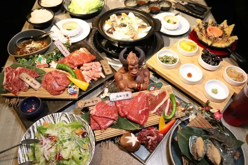 竹北燒肉｜響燒肉冷藏牛肉燒烤專門店～肉質鮮美還有桌邊代烤服務