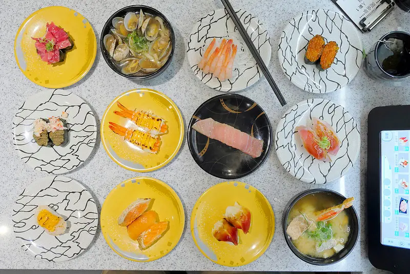 Magic Touch点爭鮮：壽司 炸烤物 刺身丼飯麵食現點現做！平板點餐新幹線直送日本料理！