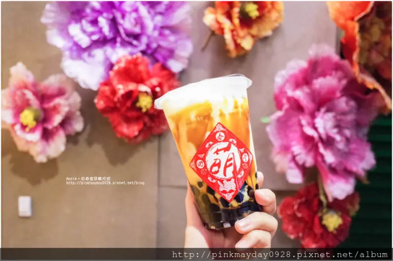 ✿高雄✿ 鼓山渡船頭旁 每日限量手炒特濃黑糖+鮮乳界的LV高大鮮乳 超濃厚奶香太喜歡啦 ➜ 回春堂惡魔珍奶