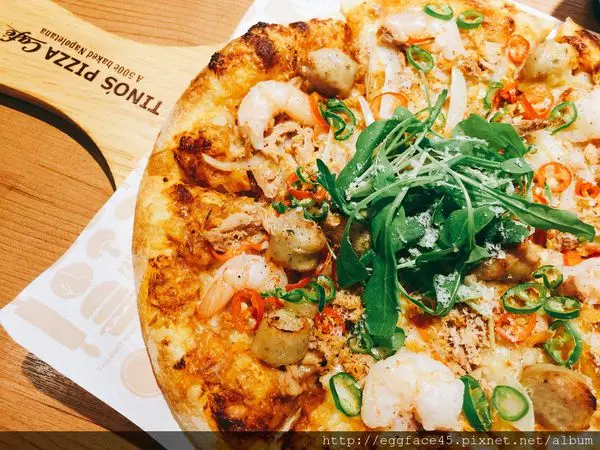[台北食記] 吃Ciao好吃Pizza，喝網美飲料  ~ Tinos Pizza Café 堤諾義式比薩(台北濟南店) 