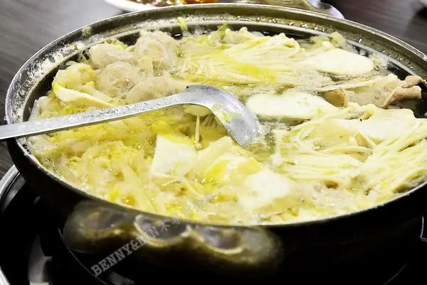 [台中豐原區美食]手工現點現做手工麵食，傳統又實在的好味道!! -- 正海城北方美食館