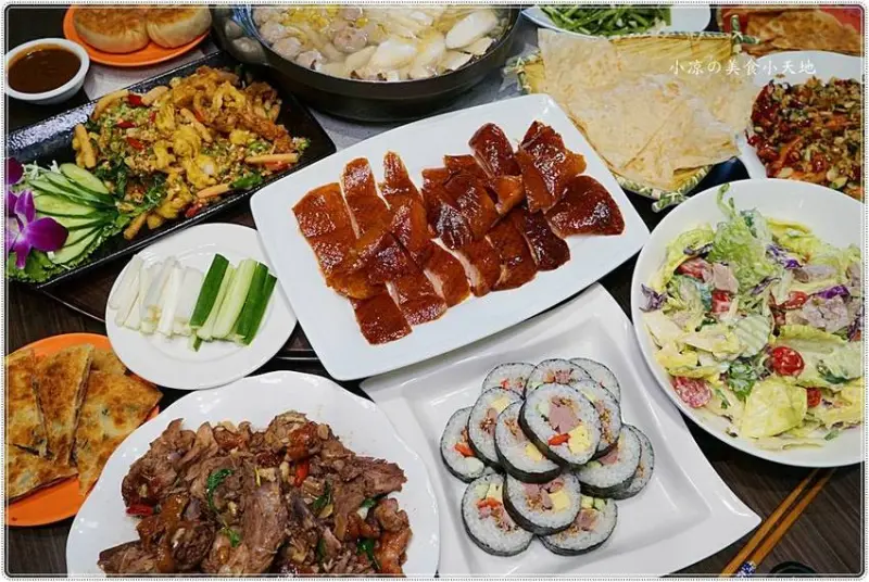 正海城北方美食館║新品上市，霸王脆皮櫻桃鴨，1鴨4吃全新吃法，皮酥內嫩齒頰香，沒預約吃不到啦！