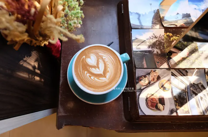 南投草屯│光影正好-田園間紅磚厝結合有氧瑜珈舞蹈教室複合式老屋咖啡館 - 藍色起士的美食主義