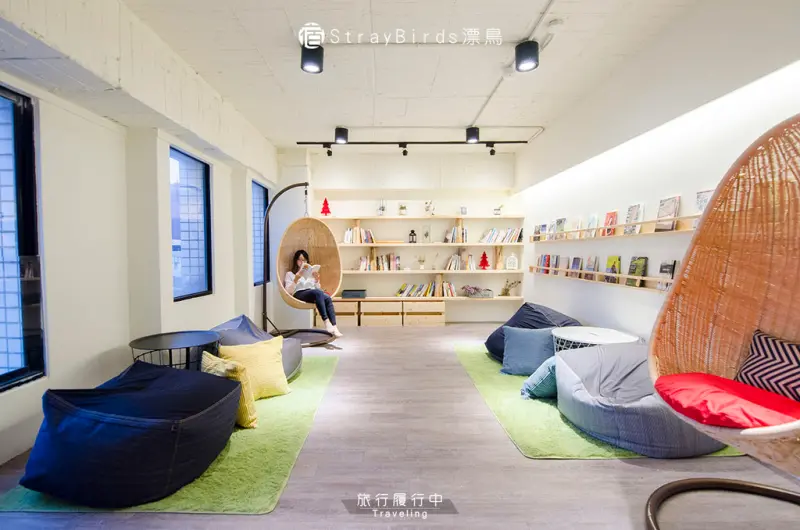 【台中住宿推薦】StrayBirds漂鳥，緊鄰勤美草悟道的平價青旅