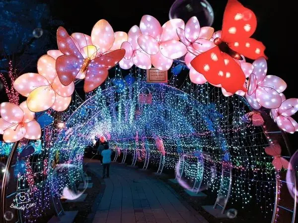 【2018桃園燈會搶先看】三民公園主燈區/史努比Snoopy陪我們環遊世界過新年/來趟桃園幸福之旅