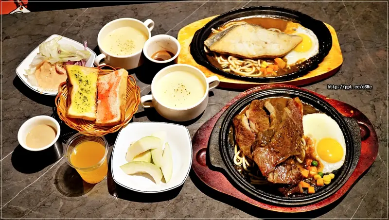 【永和牛排】鮮牛排／頂溪捷運站～CP值超高的牛排館，親民的價格，無限沙拉吧吃到飽，快來挑戰35OZ好厚大情侶餐，需3天前預約，每天限量1份