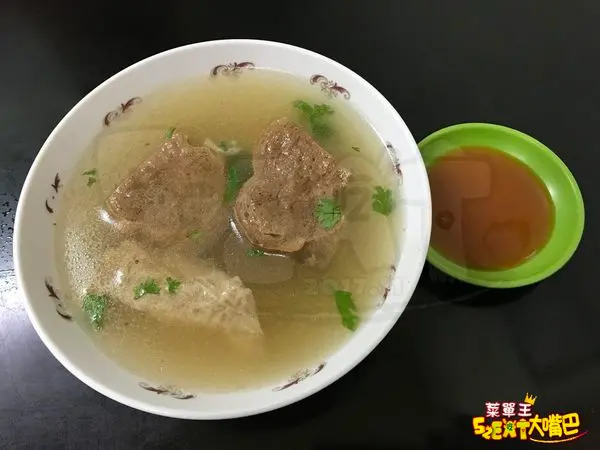 【趙記素食菜單價位大公開】彰化人氣排隊素食老店～彰化市必吃美食小吃餐廳推薦！招牌菜素食麵、豆包湯、豆雞湯。