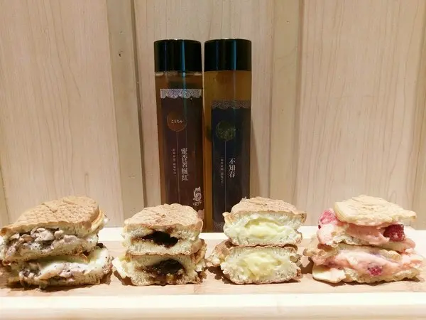 清水家日式甜品專門店-台中逢甲超夯點心  巨無霸日式鯛魚燒吸睛度100％  草莓季也要跟風一下  爆料系、爆漿系必點              