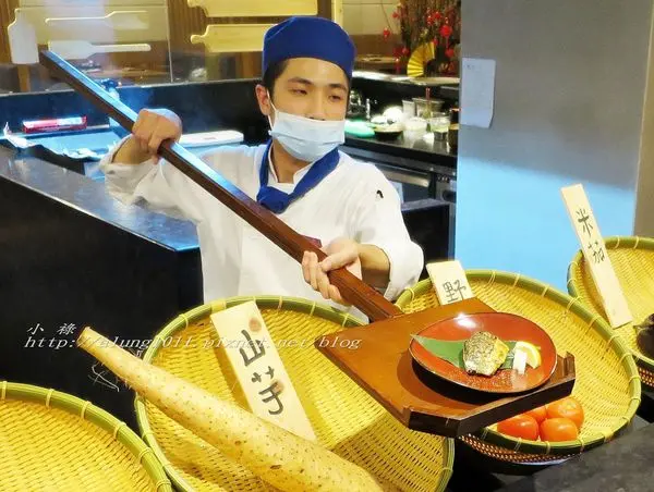 船槳上菜‧傳遞美味 / 安平大員皇冠假日酒店 / 煉‧瓦 / 爐端燒&壽司吧