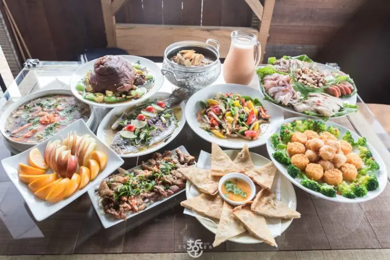 新春年菜-河內越光恆春店 新春闔家宴-農曆年節到墾丁用餐好選擇 - 老莫 Say台南