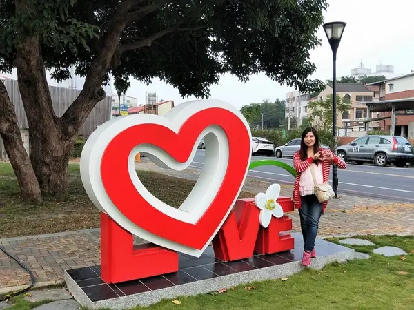 【雲林斗六景點】社口心公園L♥VE~婚紗浪漫外拍，順遊景點追愛去        
      