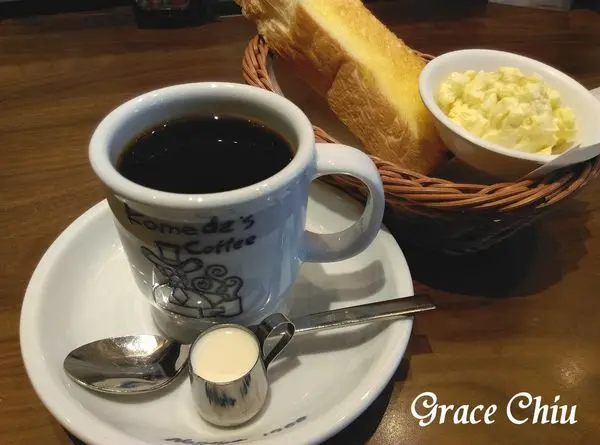 客美多咖啡 Komeda’s Coffee (南京建國店)～早餐時段點飲料送吐司，活力朝食簡單吃