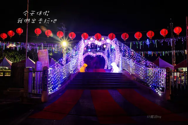 花壇白沙坑文德宮。戲說台灣福德老爺迎燈排拍戲場景之一。