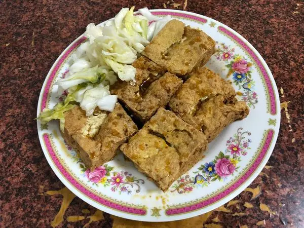 台中后里美食肉圓推薦！長林肉圓、臭豆腐【附菜單】~天天人潮滿滿在地人才知的傳統美味~招牌菜肉圓、臭豆腐、沙茶乾麵。