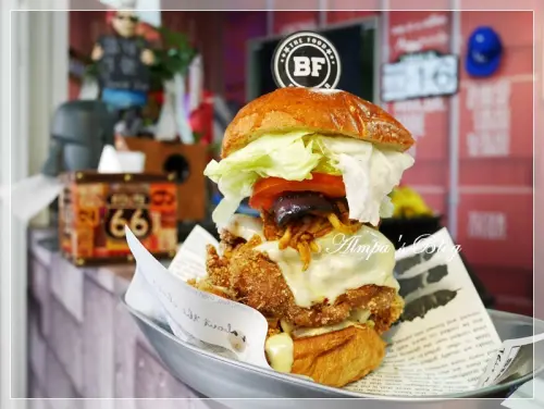 大俠愛吃漢堡堡 快來 BF Burger Food 當大俠 新鮮手作吮指回味