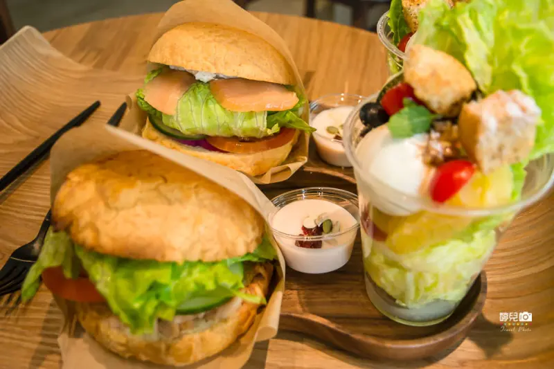 ｜高雄咖啡廳｜咖啡覺醒，用咖啡喚起美好的一天 - 阿婷的旅行札記。