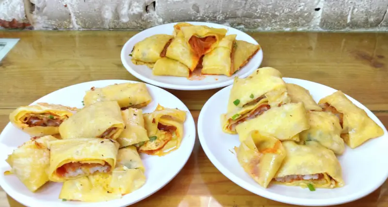 【新竹東區】應許地18☞棲身在大榕樹下的健康養生早餐，手桿蛋餅皮軟Q有勁，幸福就是這麼簡單!