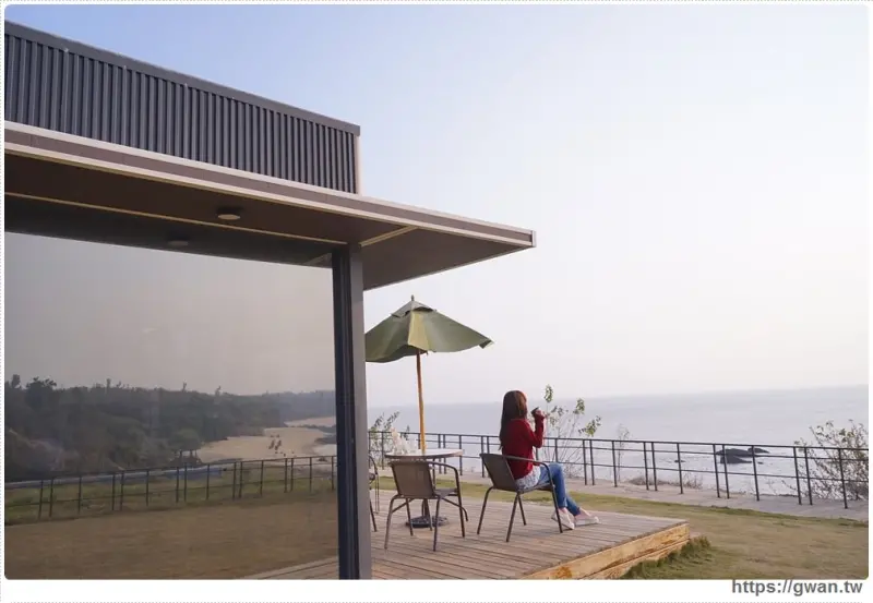 黑屋海景咖啡廳 - 食尚玩家推薦金門海景寵物咖啡廳