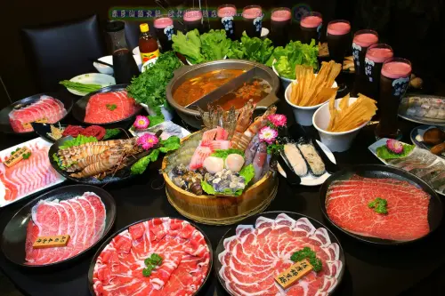 【行天宮好吃火鍋】神級美味沙茶 赤哥汕頭火鍋  金門溫體牛x日本A5和牛 自助火鍋