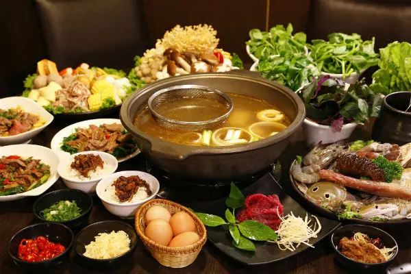 【赤哥汕頭火鍋】手工炒製沙茶醬 沾什麼食材都好吃到嫑嫑的！