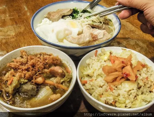 桃園中壢古早味小吃 嗜好味食堂 台灣傳統宴席辦桌總鋪料理的平價美味版 搬新家囉(附菜單價目價位表...