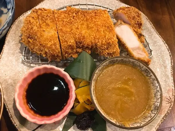 竹北 光明商圈美食- 漁市自然慢食和風料理 舒適輕鬆的用餐環境