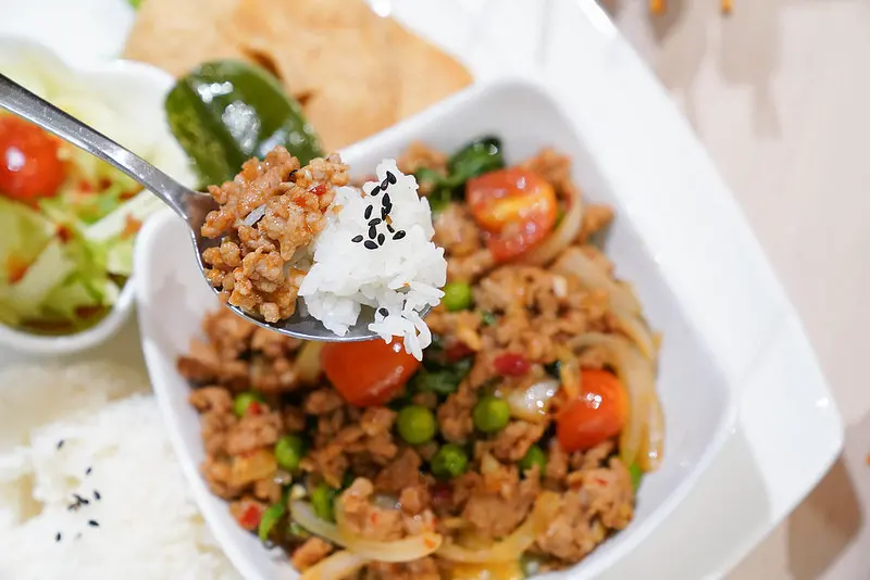 【台北美食】MB white coffee 忠孝店｜南洋料理｜東區美食｜忠孝復興｜