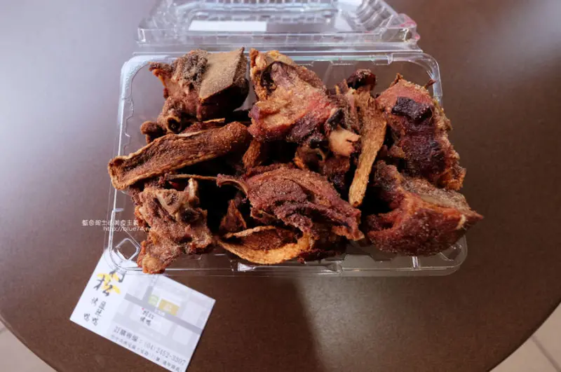 台中西屯│村松鹽酥鴨烤鴨-誘人椒鹽香氣.先烤再炸鹽酥鴨.連薑片都酥脆.開胃下酒菜超搭~ - 藍色起士的美食主義