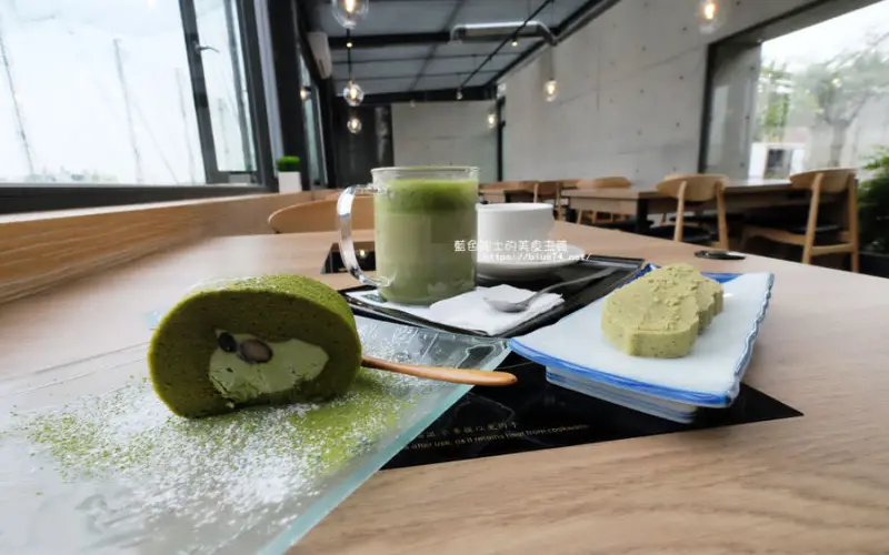 台中大雅│明森宇治抹茶專賣店藍鵲店-隱身在藍鵲高爾夫練習場裡的抹茶專賣店.有小小兒童遊戲區 - 藍色起士的美食主義