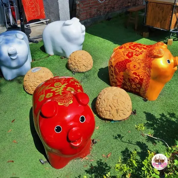 【台中】審計新村多了四隻可愛小豬，新的景點可愛又好拍。