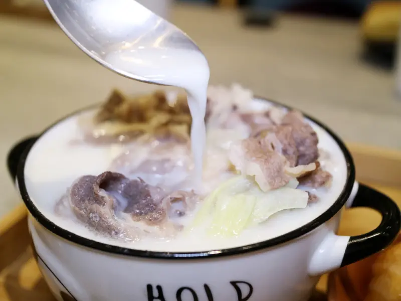 【高鐵美食】MIRUKU 十勝牛奶鍋專門店 環球左營店 北海道濃厚系の牛奶鍋物