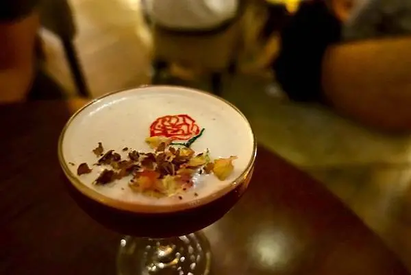 [東區] 洒家小酒館，賞月喝美酒～ 菜單 價位 捷運