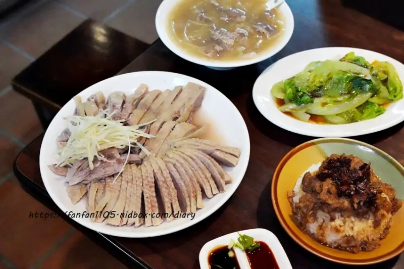 【新店美食】新店北鴨鴨肉羹 #鴨肉羹 #鴨肉飯 #土鴨肉切盤 #新店小吃 #碧潭美食 #台北縣美食票選第二