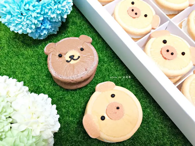 【台中 烏日】卷卷烘焙🐷超可愛小豬、小熊生乳銅鑼燒，不只吸睛也美味，更有烏日特產-烏日酥，內餡特別、有創意，買過回購率超高啊！